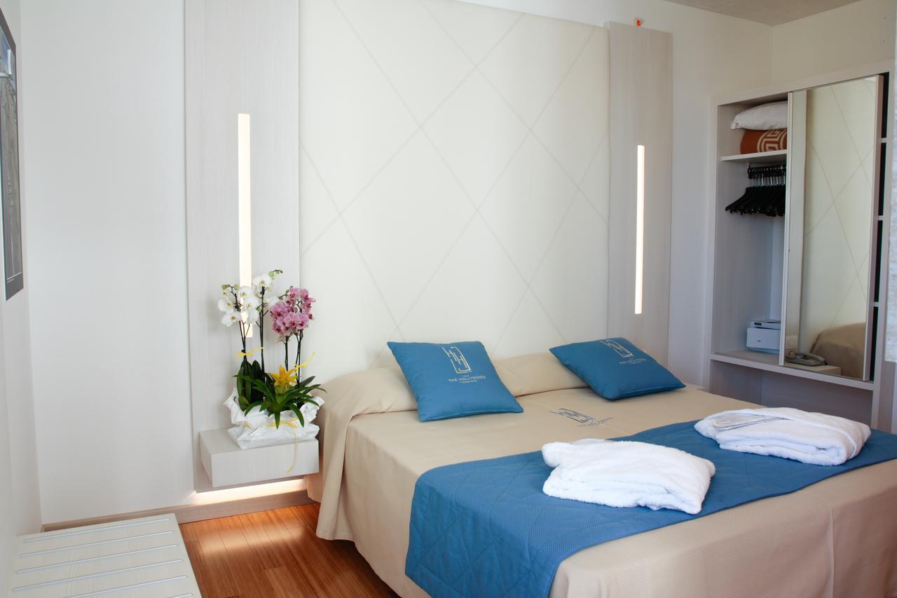 Hotel Hollywood***S ลิโดดิเยโซโล ภายนอก รูปภาพ