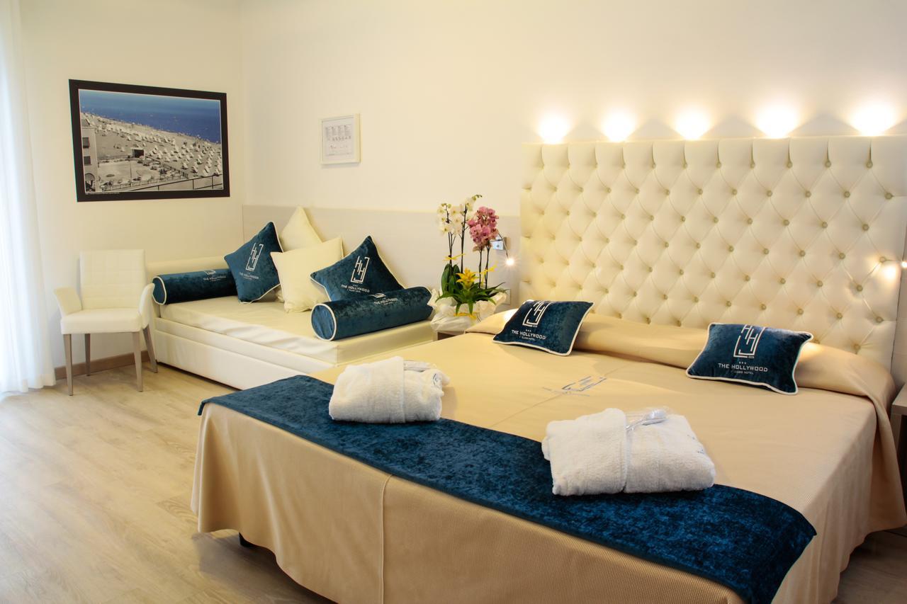 Hotel Hollywood***S ลิโดดิเยโซโล ภายนอก รูปภาพ
